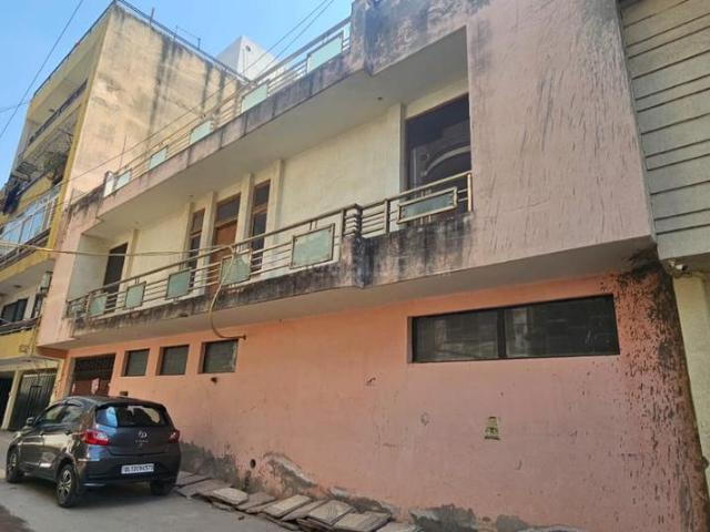 Land for sale in South Delhi, Deri