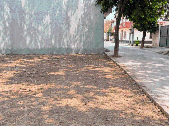 Land for sale in South Delhi, Deri