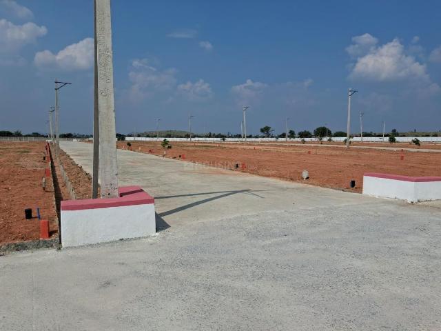 Land for sale in Chikkaballapura