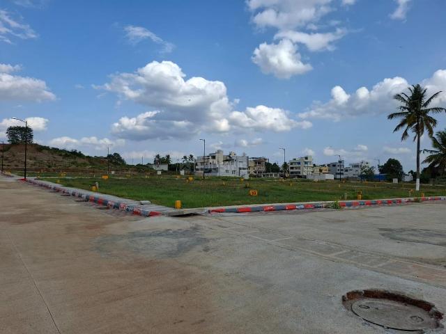 Land for sale in Bangalore North, Karnataka