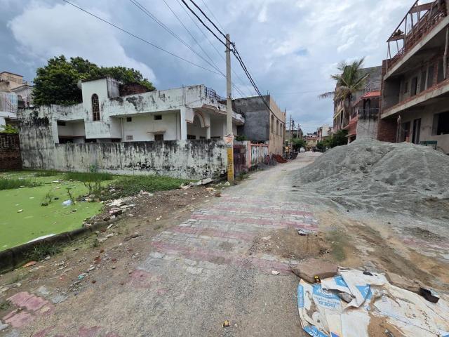 Land for sale in Banaras Ghats, Varanasi