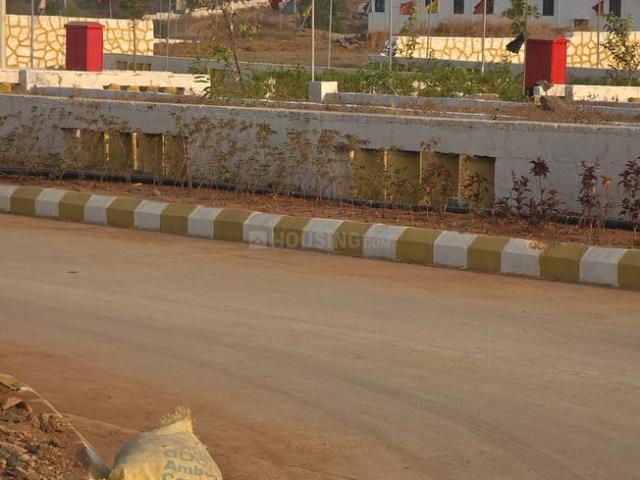 Land for sale in Chowk, Raigad