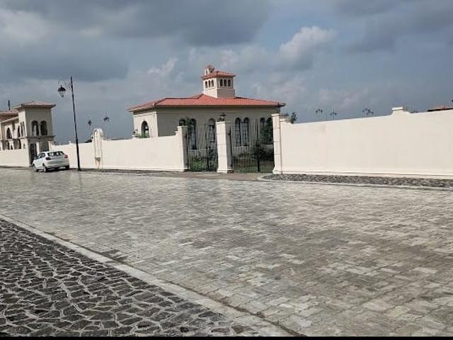 Land for sale in Madya