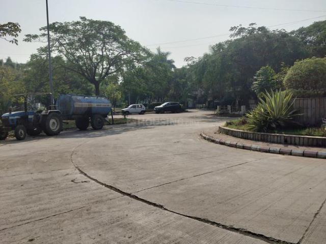 Land for sale in Madya
