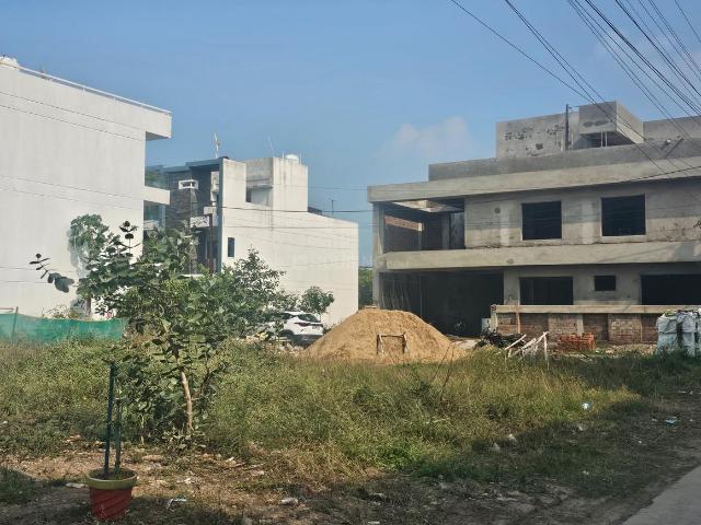 Land for sale in Madya