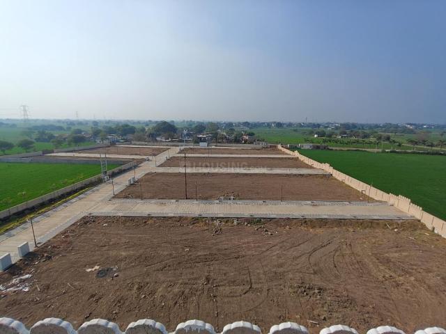 Land for sale in Madya
