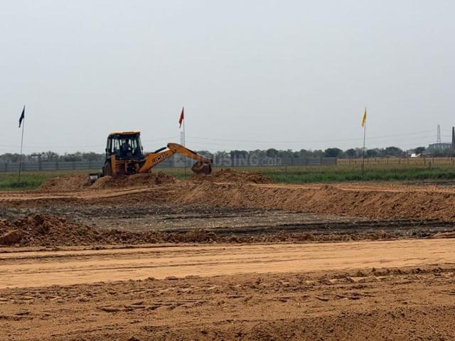 Land for sale in Hariana