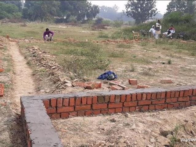 Land for sale in Hariana