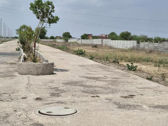 Land for sale in Madya