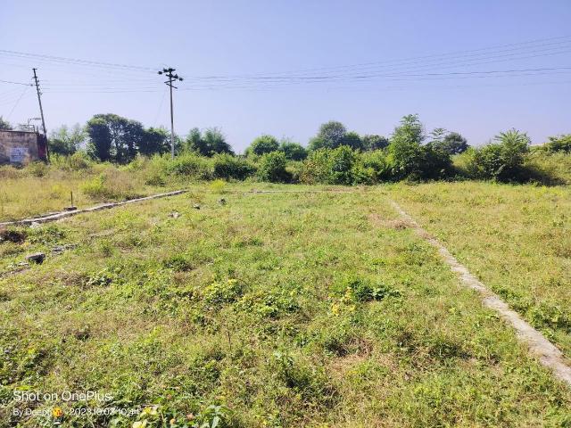 Land for sale in South Delhi, Deri