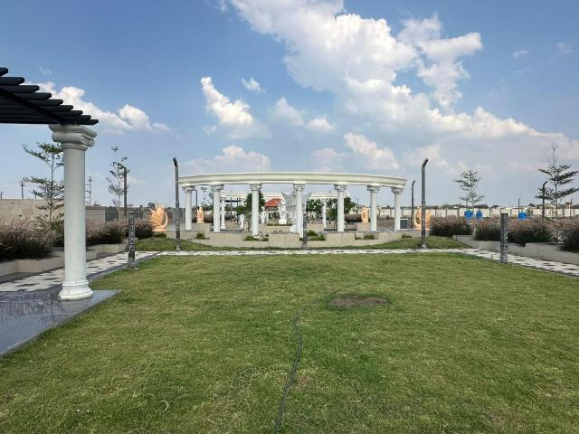 Land for sale in Madya