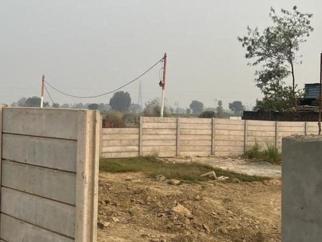 Land for sale in Zirakpur, Punjab