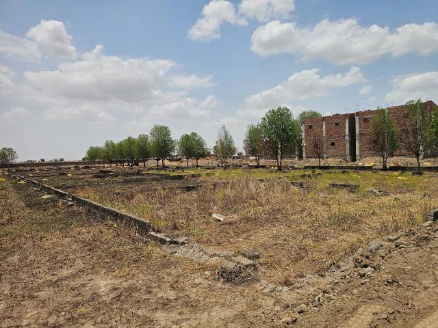 Land for sale in Gujarat