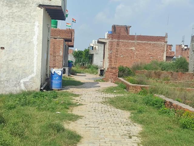 Land for sale in Deri