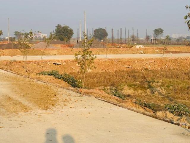 Land for sale in Vasundhara - Delhi, Arunachal Pradesh