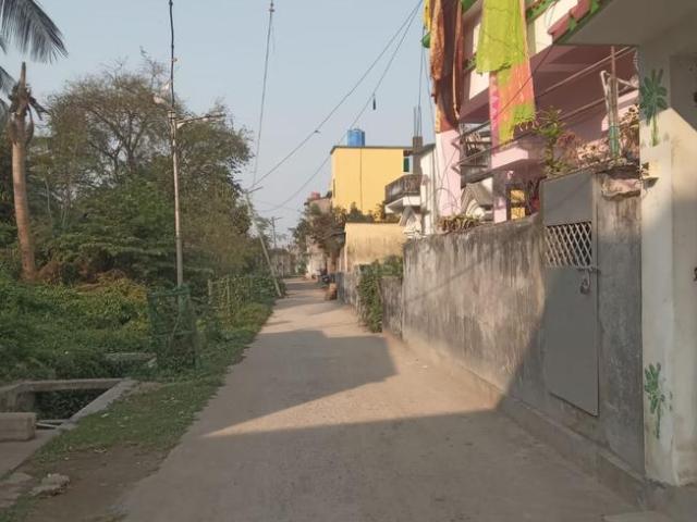 Land for sale in Calcutta, West Bengal