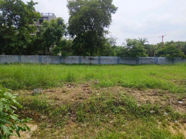 Land for sale in Hariana