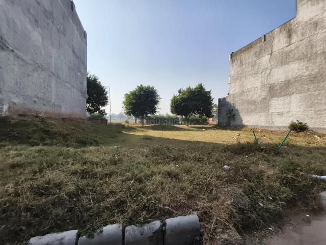 Land for sale in Baqarpur, Punjab