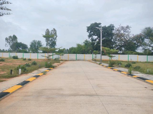 Land for sale in Arasinakunte, Nelamangala