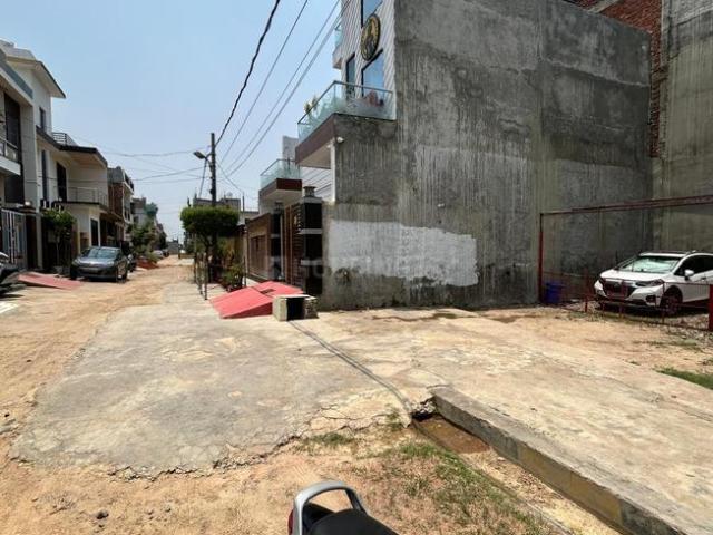 Land for sale in Lakhana, Arunachal Pradesh