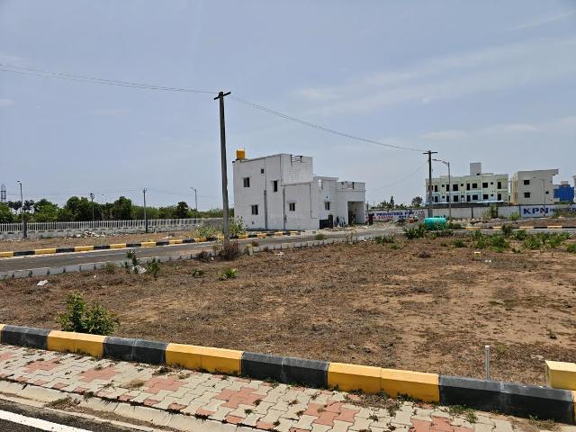 Land for sale in Guduvancheri, Tamil Nadu
