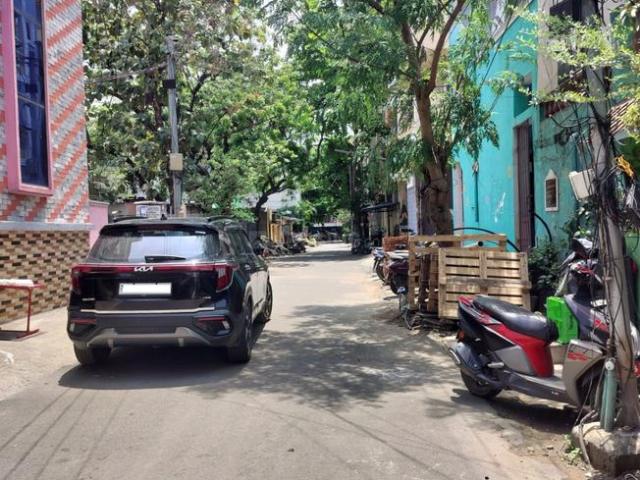 Land for sale in Adyar, Tamil Nadu