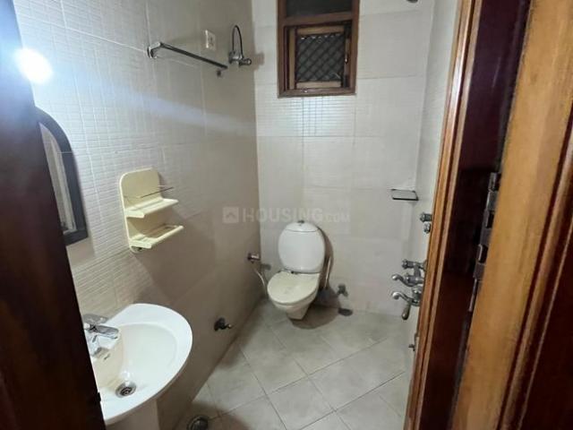 Land for sale in North Delhi, Deri