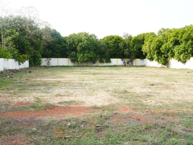 Land for sale in Gummidipundi, Tamil Nadu