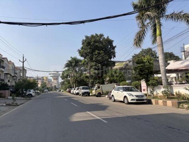 Land for sale in Hariana