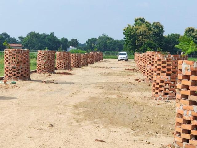 Land for sale in Varanasi, Uttar Pradesh