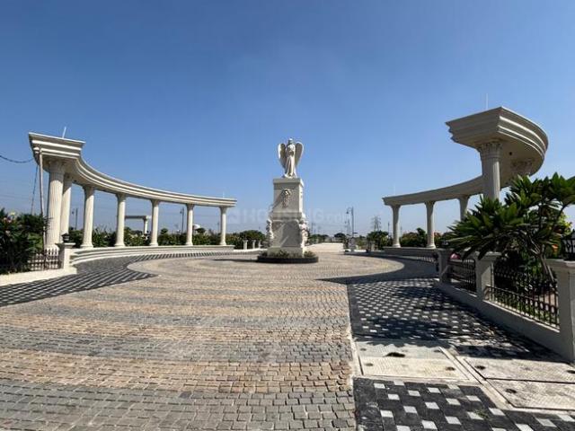 Land for sale in Madya