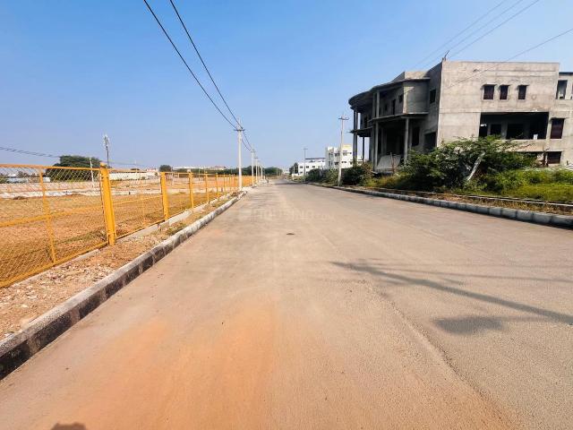 Land for sale in Hiriyur, Karnataka