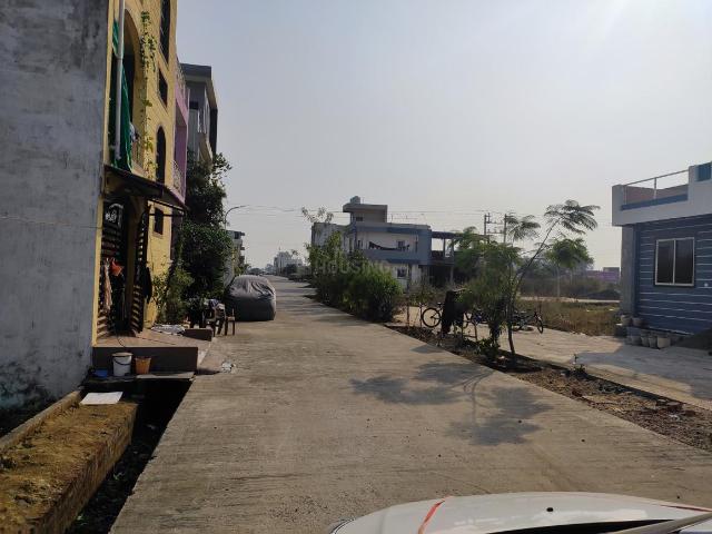 Land for sale in Madya