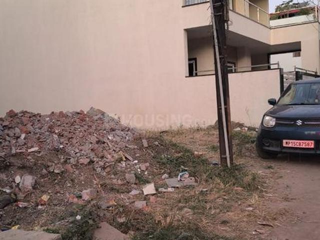 Land for sale in Madya