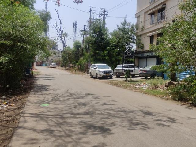 Land for sale in Madya