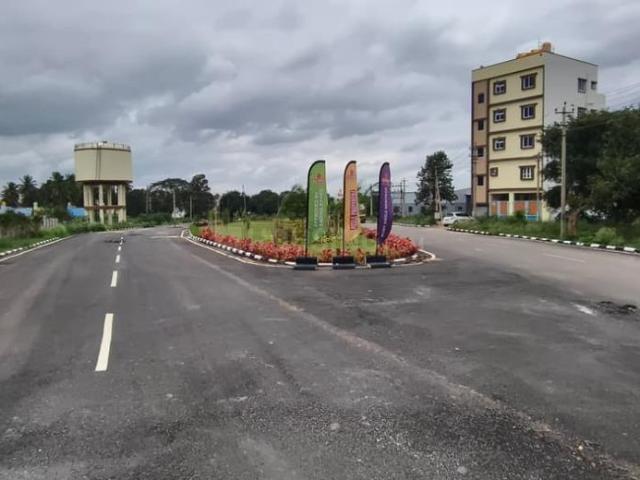 Land for sale in Jadigenahalli, Karnataka