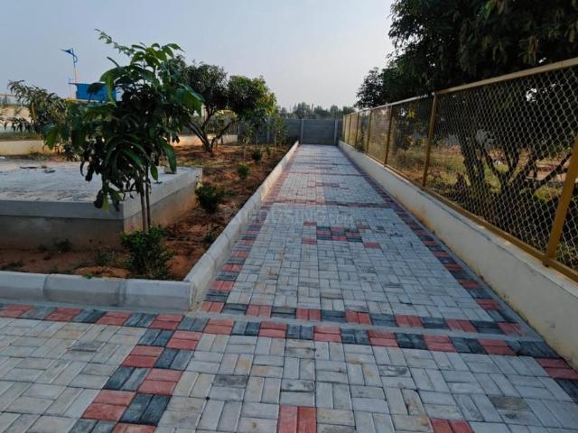 Land for sale in Jadigenahalli, Karnataka
