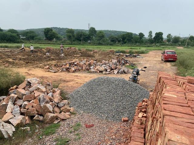Land for sale in Hariana