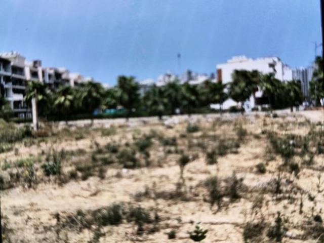 Land for sale in Hariana