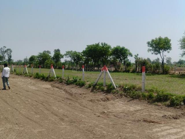 Land for sale in Hariana