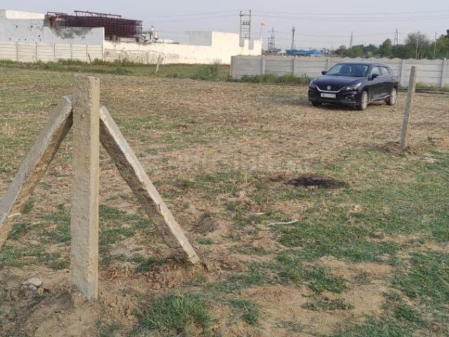 Land for sale in Hariana