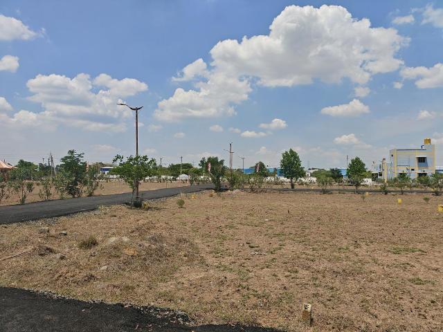 Land for sale in Pennalur, Tamil Nadu