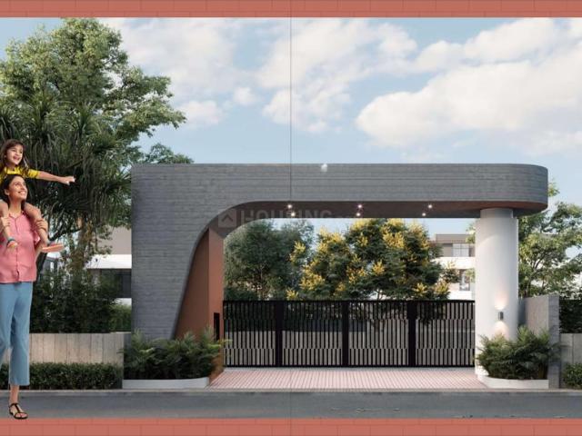 Land for sale in Surat