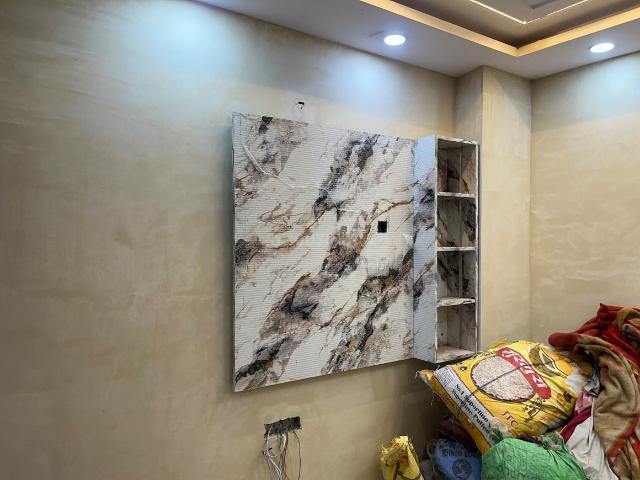 Land for sale in West Delhi, Deri