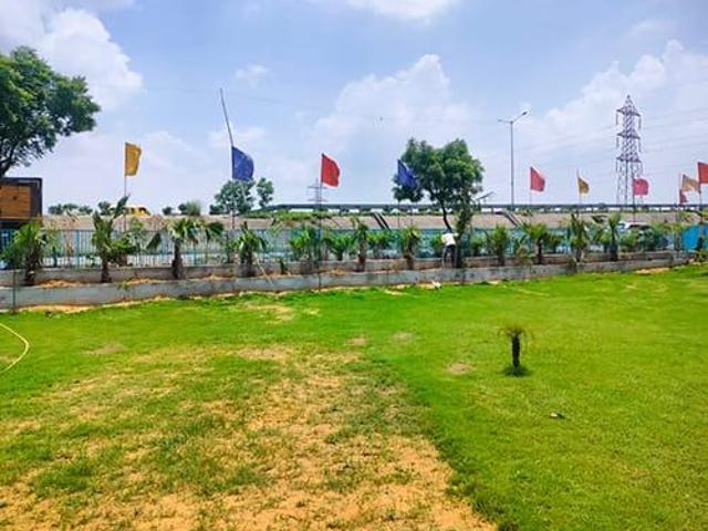 Land for sale in Hariana