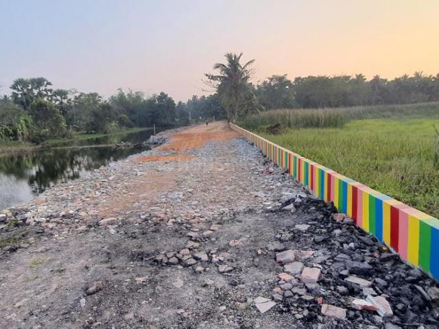Land for sale in South 24 Parganas, West Bengal