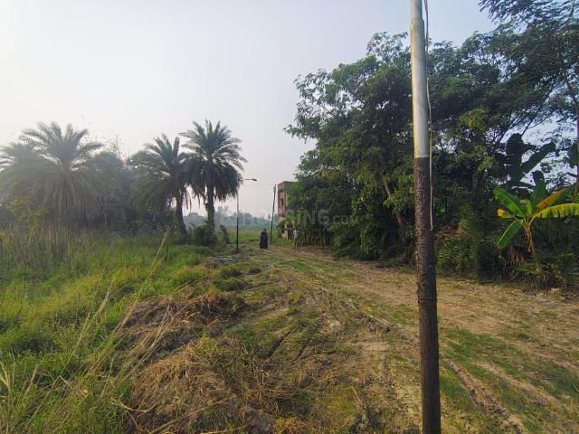 Land for sale in Calcutta, West Bengal