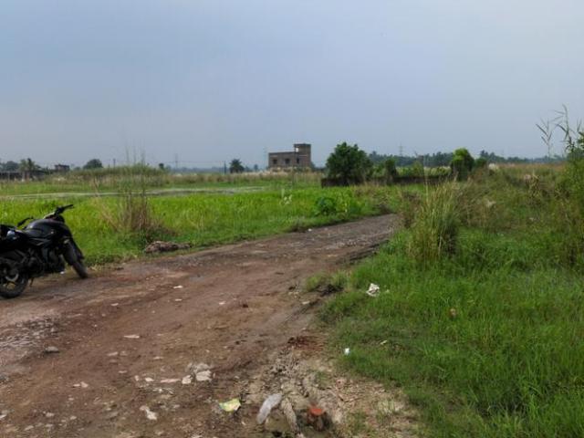 Land for sale in Joka, South 24 Parganas