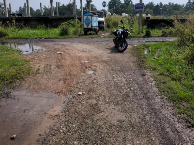 Land for sale in Joka, South 24 Parganas