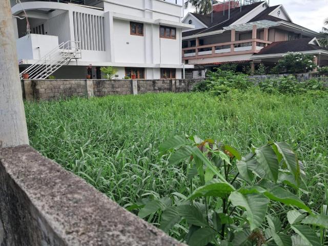 Land for sale in Cochin, Kerala